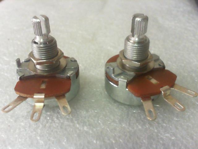 Taiwan ALPHA potentiometer. Single connected.B50 Europe / plum blossom shaft 6mmX20mm