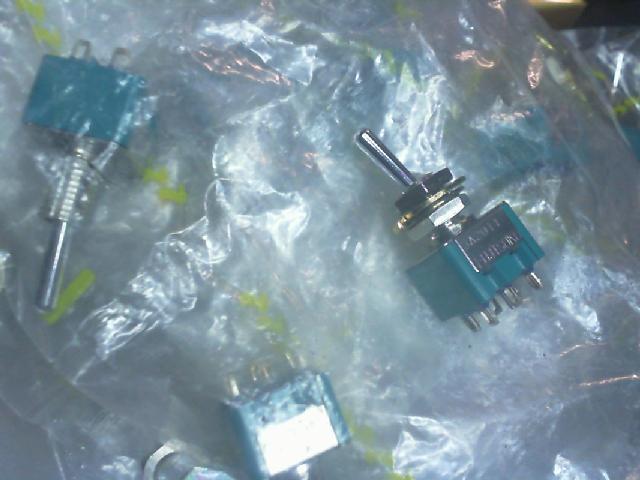 Japan FUJISOKU button switch 3A2011[23]250VAC/3A/125V/6A lioujiao Zi...