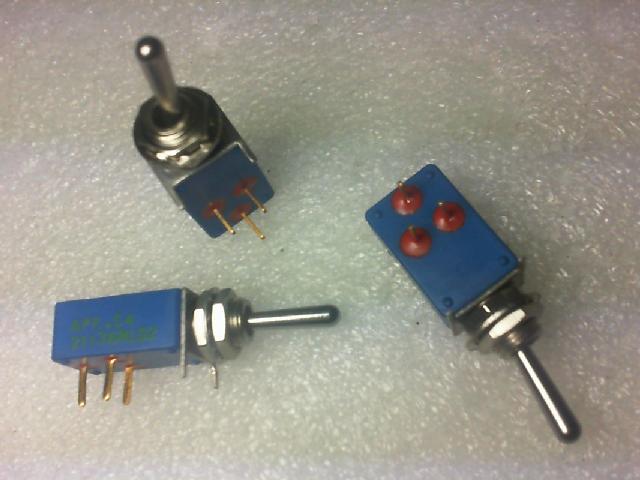 Germany APEM toggle switch 21136N tripod around two.