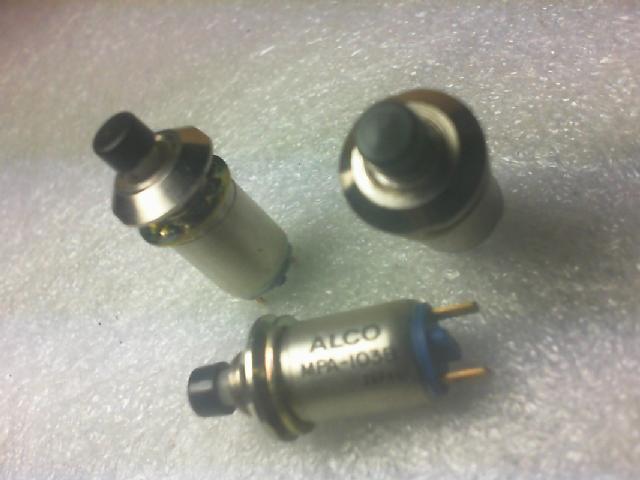 Japan ALCO. button switch MPA-103B/ two feet... Reset...