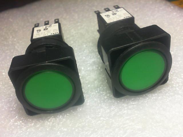 Izumi LW-C10 button switch.125V/0.1A/30V/0.1A/..24V lamp... No lock lioujiao...