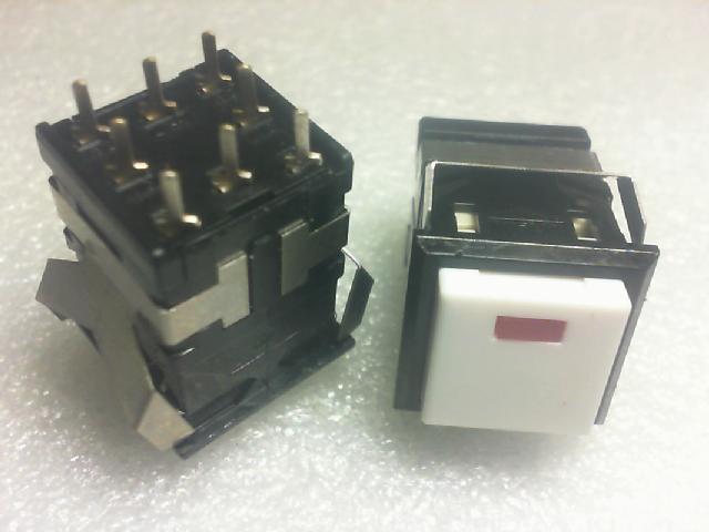Japan DHM-6//250VAC/0.1//125VAC/0.1/8 19mmX19mm / square foot switch