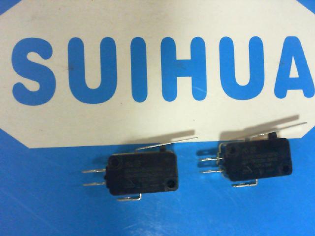Taiwan SUIHUA micro switch /250VAC/15A//125VAC/15A///250VAC/0.6A