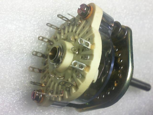 Band switch. The United States CRL band switch one layer. Three knife..4 file..12 foot. Three. Way.