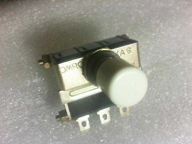 OMRON OMRON 2VAQ push button switch 250VAC/15A/125VAC/6A reset switch nine feet