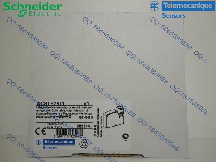 XCSTE7511 authentic Schneider safety limit switch XCS-TE7511