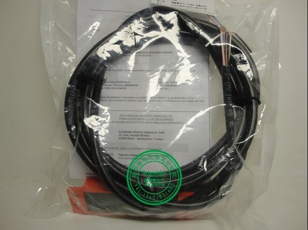 XCS-ZP7002 Schneider magnetic switch XCSZP7002
