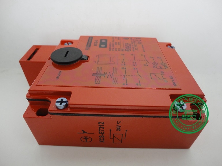 Original Schneider TE limit switch safety switch XCS-E7312 XCSE7312