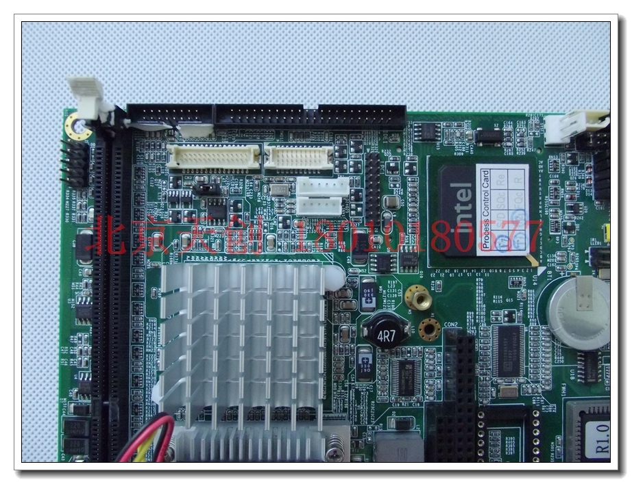Beijing spot A-rate EmCORE-i8520 1 with CPU memory basic new fan
