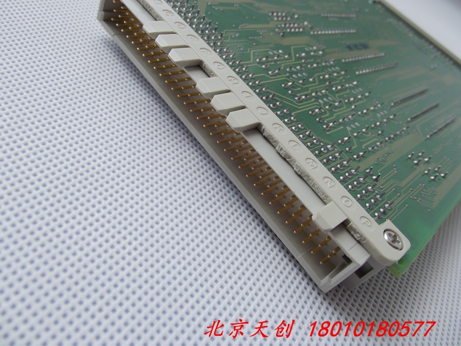 OSCILLOQUARTZ 965.300.466-4 TEST MAC 2-R OSA LAMP A011611