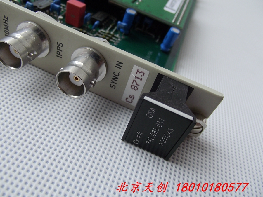 OSCILLOQUARTZ 956.300.320-5 CS 8713 INT OSA Cs A011565