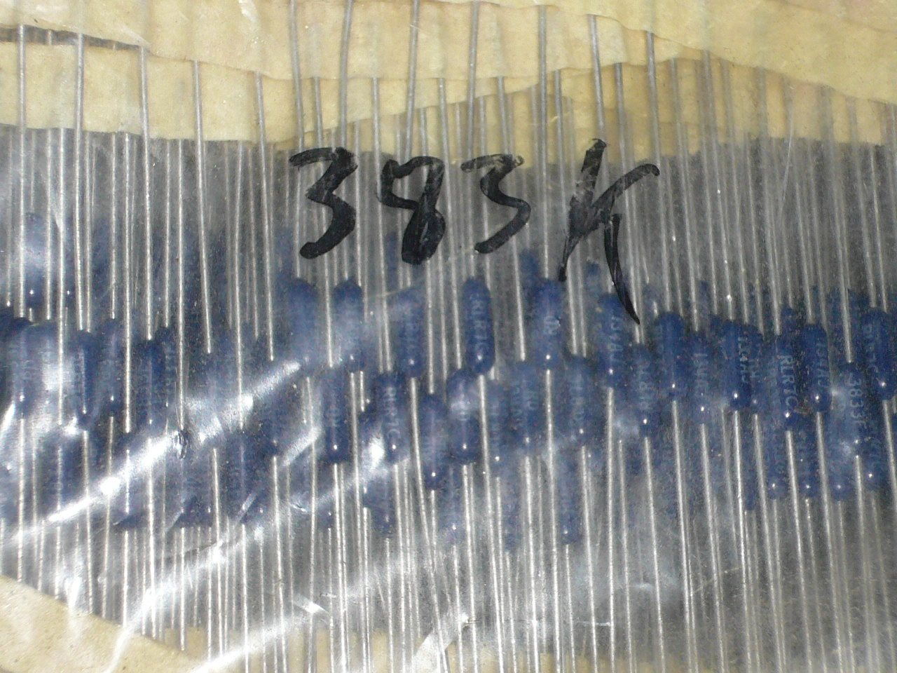 Stock US resistance DALE, 383K, 1/4W, 0.25W, dark blue lettering