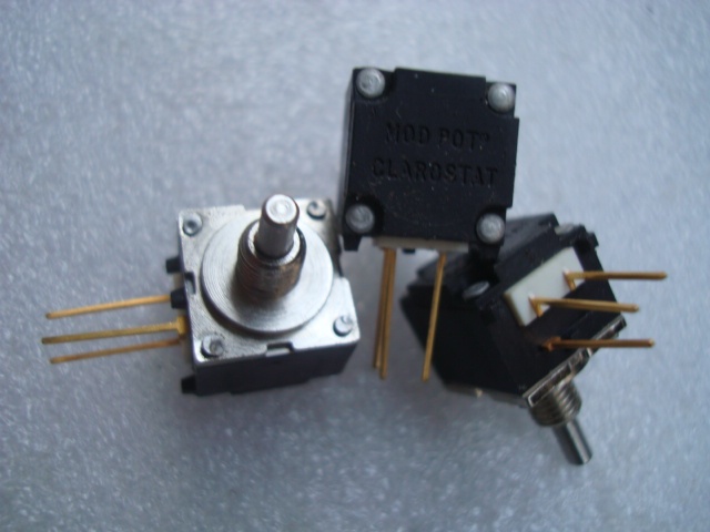 70U4G032L103U  CLAROSTAT 10K    POTENTIOMETER