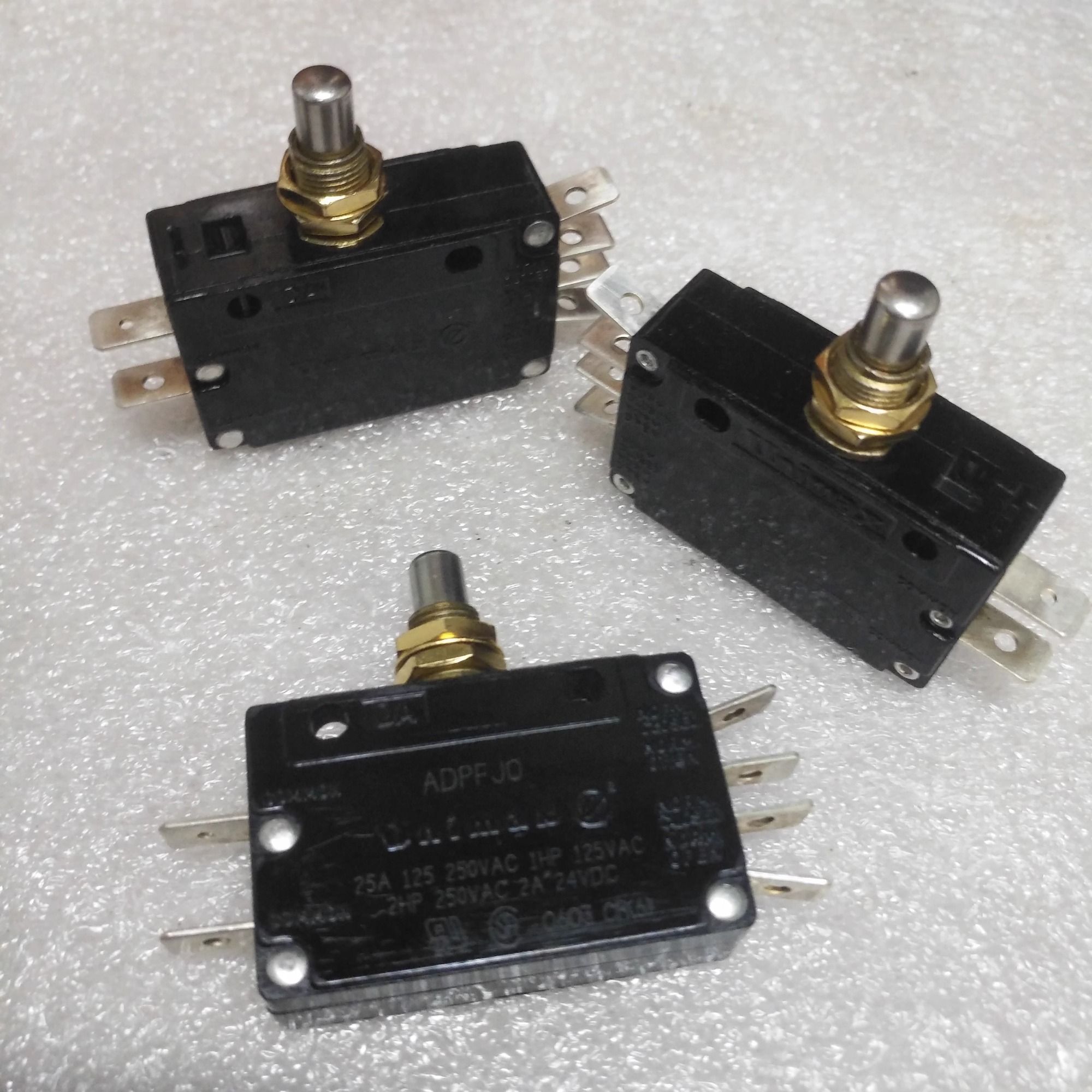 Sanxin Germany Da Adpfjo Limiting Device Push Button Reset Fine Motion Switch 25A/250VAC/24VDC/2a ADPFJ0 ADPFJO