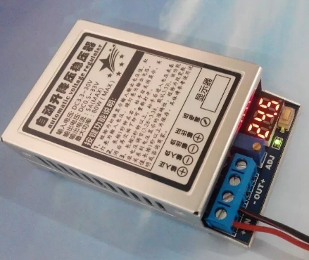 5A/80W automatic voltage regulator power module with display 4.5-30V to 0.8-33V, high efficiency 91%