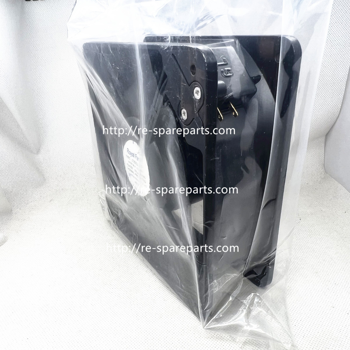 Original Japanese ROYAL FAN TYPE UT650DG-TP 100V Axial Flow Fan, High Temperature Resistant Fan