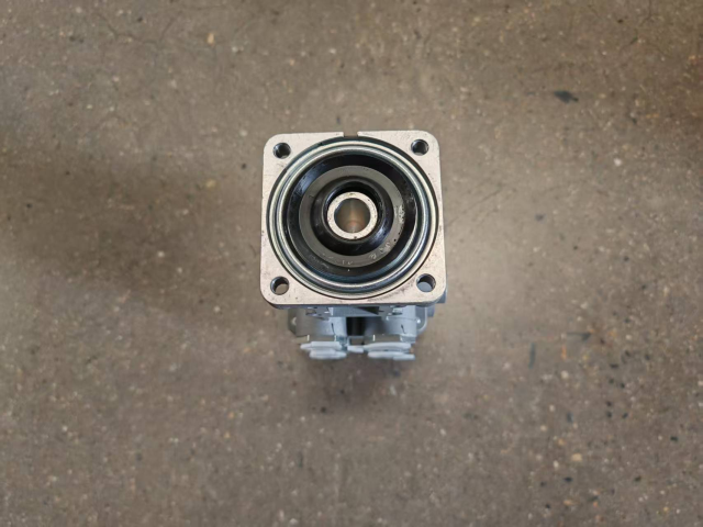 限压式制动阀带接头总成 3514010-Q4400,Tianjin Tongxing Auto Parts Co., Ltd.,限压式制动阀带接头总成 3514010-Q4400