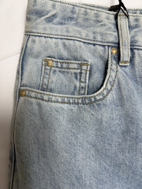 B581,jeanspire,B581