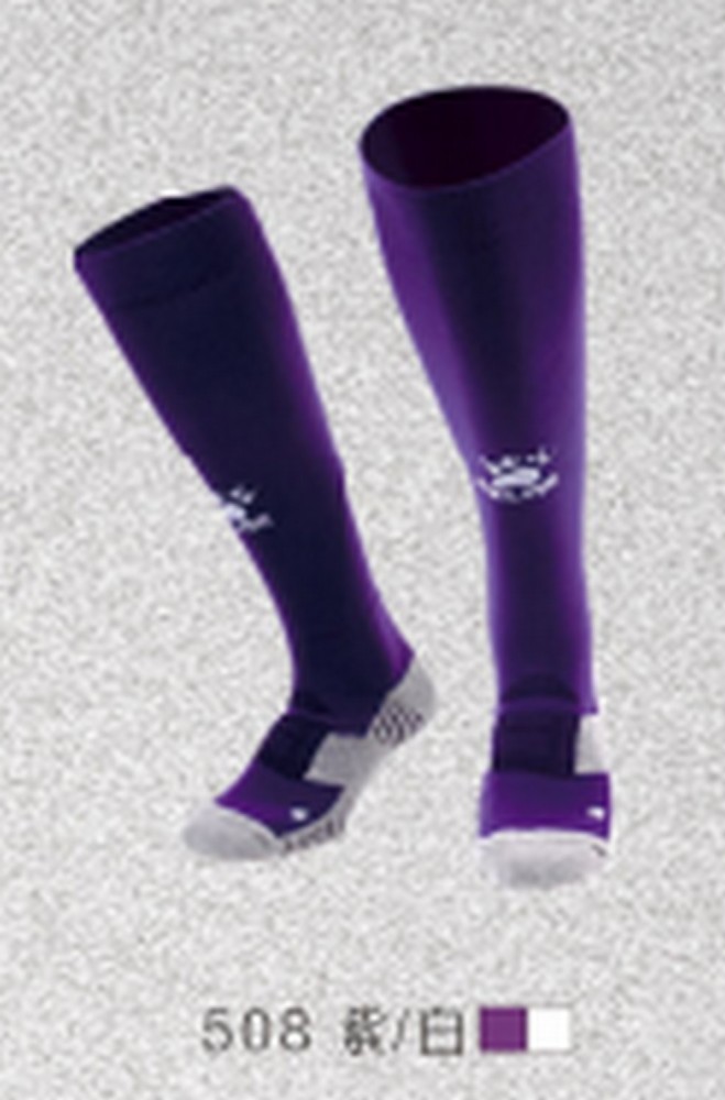 FULL-LENGTH SOCCER SOCKS