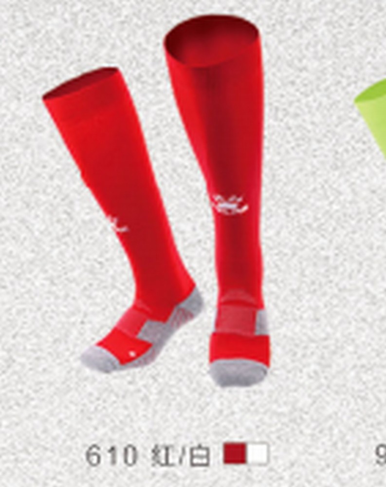 FULL-LENGTH SOCCER SOCKS