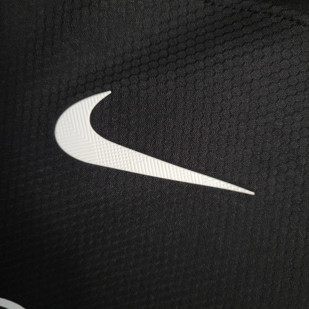 23-24 Eintracht Frankfurt Away Jersey