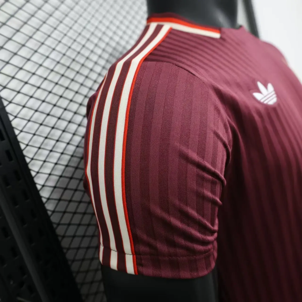 Bayern Munich 2025 Red Icon Retro Jersey - Player Version