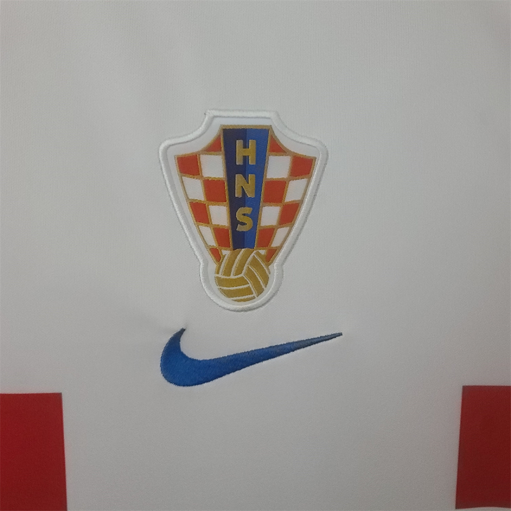 MODRlC #10 Croatia Retro Soccer jersey Home world cup 2022