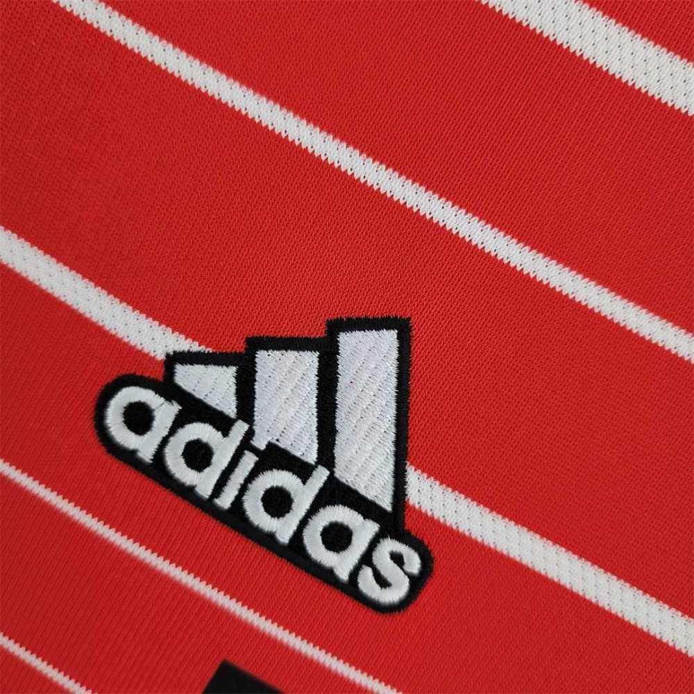 22-23 Bayern Munich Home Retro Football jersey Fan version