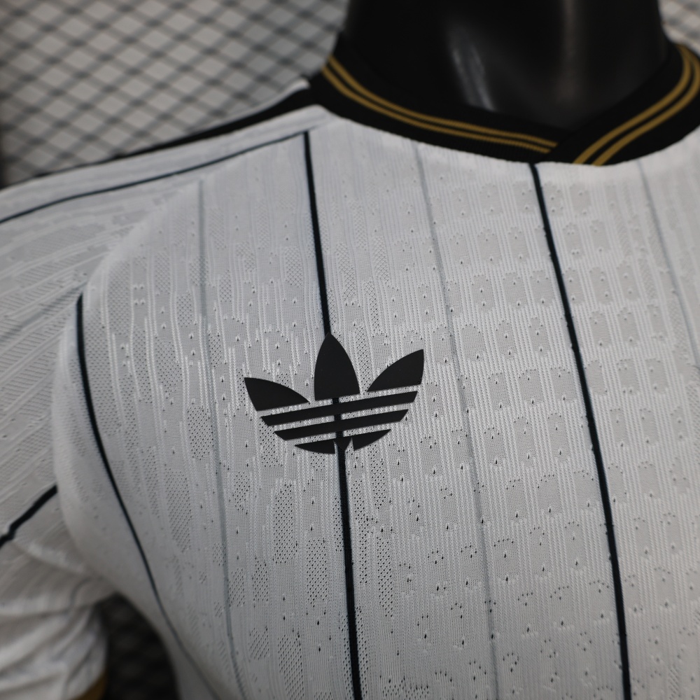 2026 World Cup Japan Away Football jersey Player version