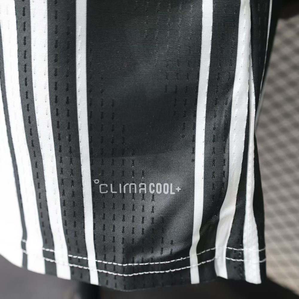 Newcastle United Authentic Football Jersey Home Shirt 2026/27