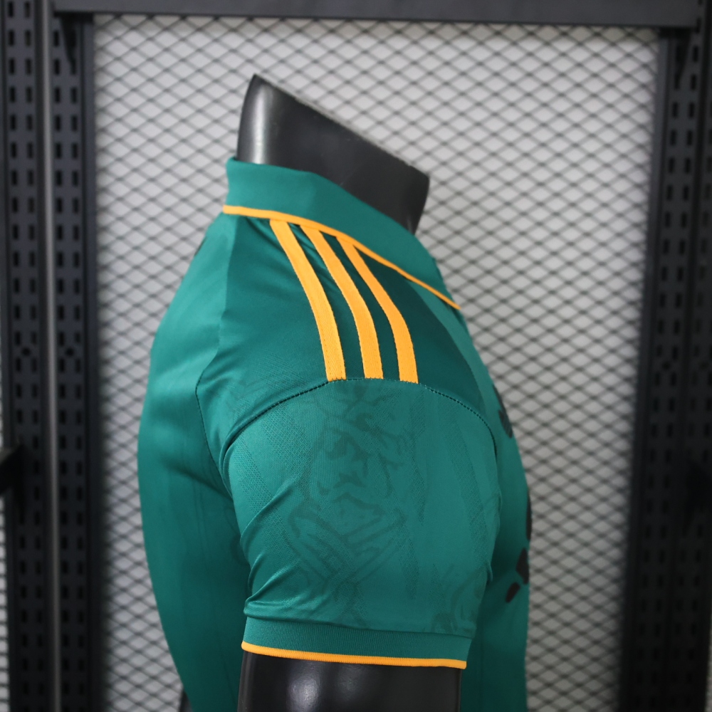 26-27 Liverpool Casual Retro Style Football Jersey