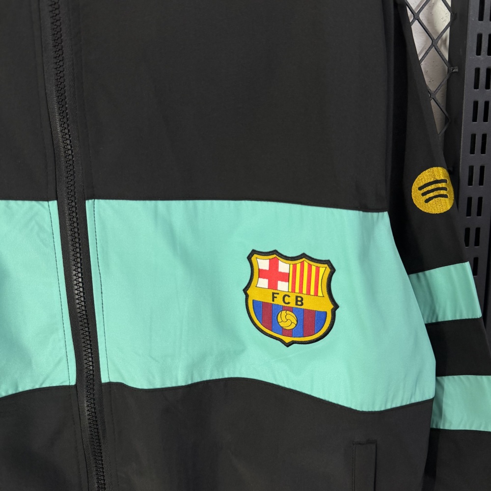 26-27 Barcelona Black Jacket Retro Windproof Jacket