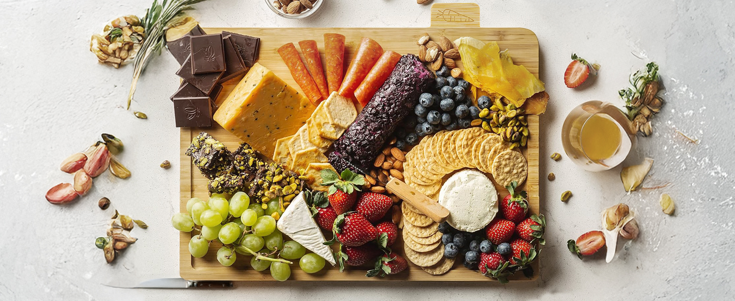 4-piece cutting board set for convenience