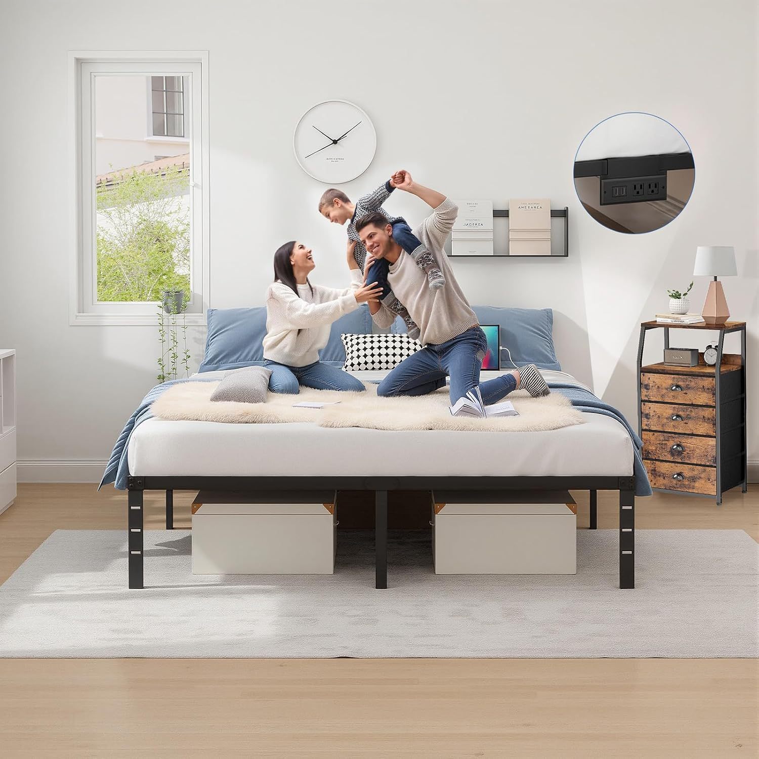 SAFONUS Simple and atmospheric Platform Metal Bed Frame, Under Bed Storage Space, Sturdy Frame (Double with Plug)