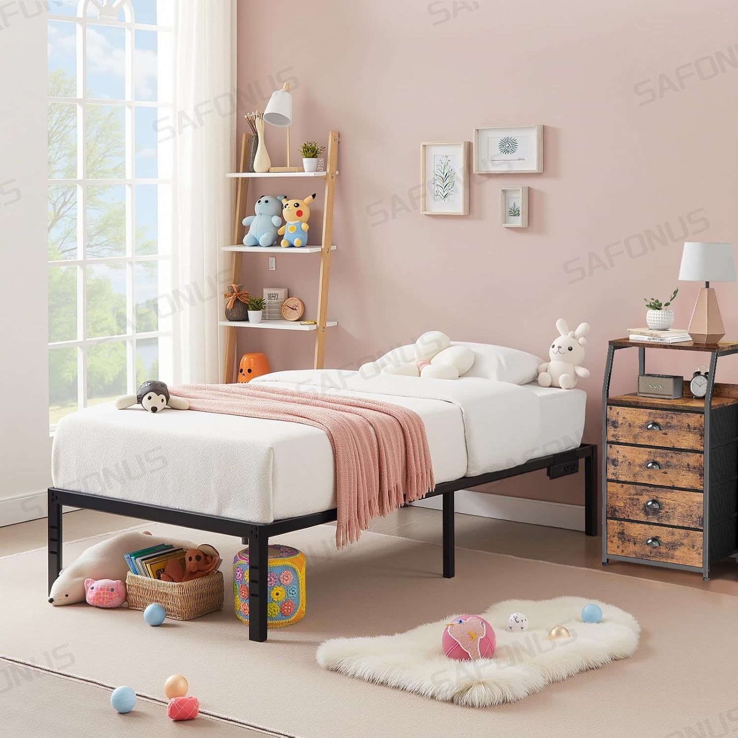 SAFONUS Simple and atmospheric Platform Metal Bed Frame, Under Bed Storage Space, Sturdy Frame (Single with Plug)