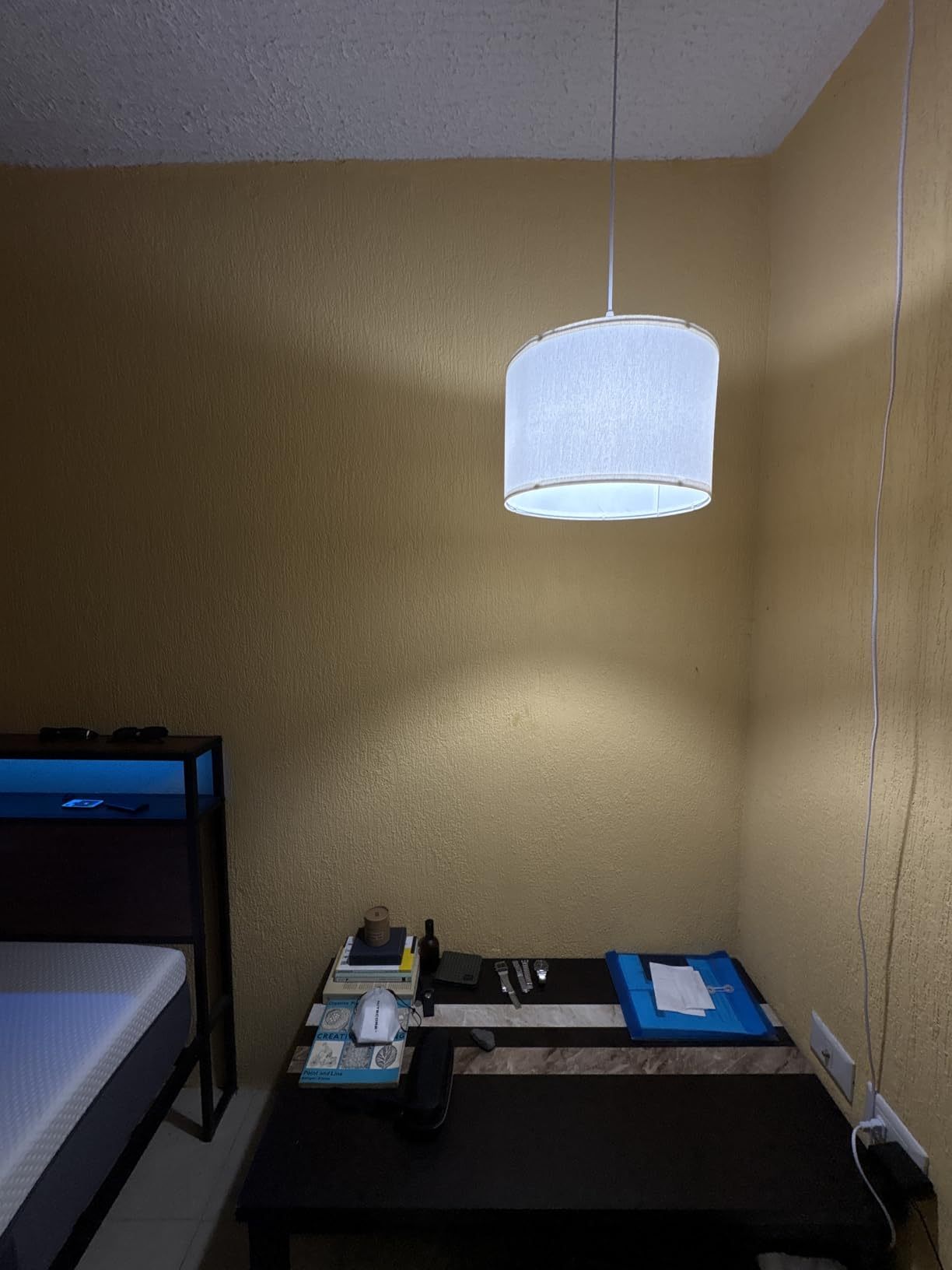 Modern Pendant Lamp, Plug-in Pendant Lamp with 4.5M Cable, On/Off Switch, Beige Linen Shade, Hanging Light for Bedroom, Kitchen, Living Room, Dining Table