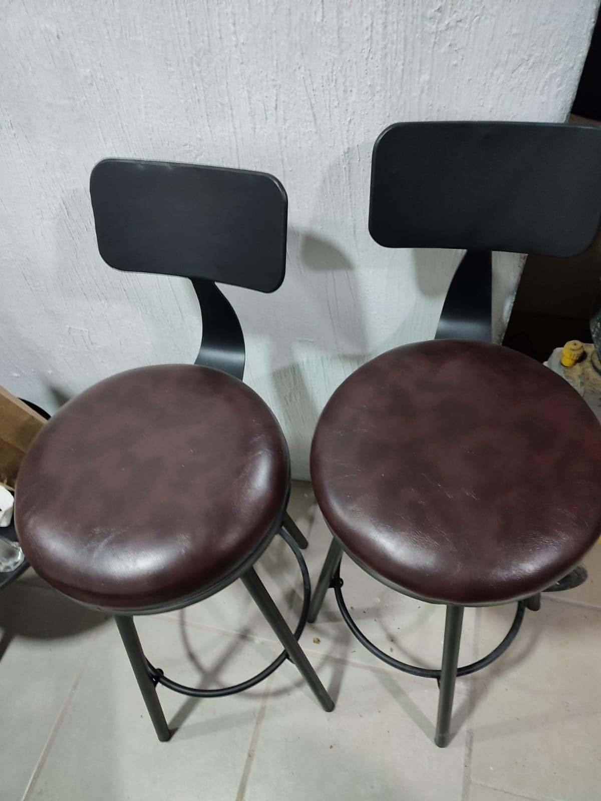 GARUISKY Adjustable Bar Chairs with Backrest and Padded Seat - High Metal Bench for Kitchen and Bar - Industrial Style