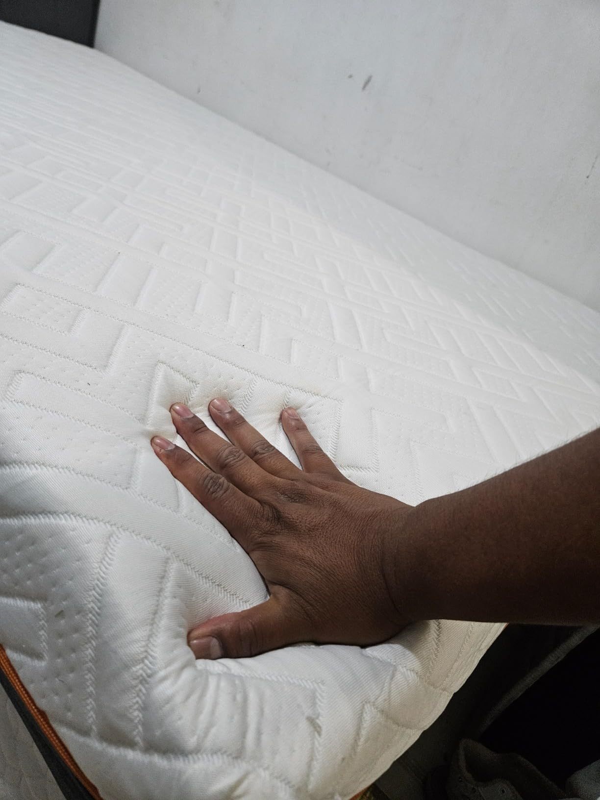 WELIKERA Single Mattress 16cm Memory Foam with Cooling Gel, Medium Firmness, Pressure Relief, Removable Washable Cover, No Fiberglass, Single Mattresses in Box