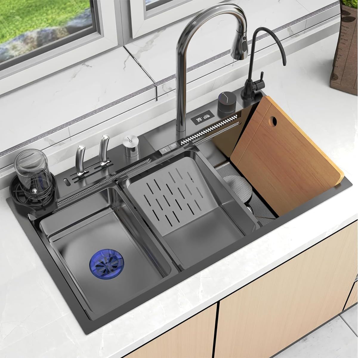 SAFONUS Kitchen Sink with Smart Digital Display, Double Waterfall and 10 Accessories, 304 Stainless Steel Kitchen Sinks, Black Kitchen Sink (80X46cm)