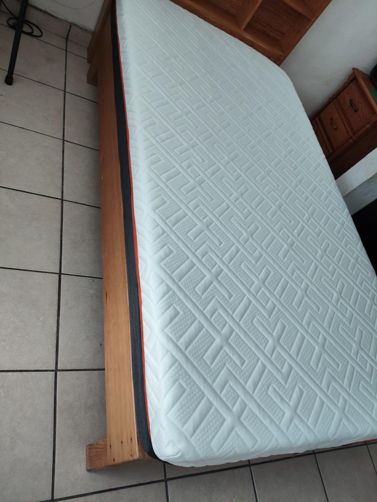 WELIKERA Single Mattress 16cm Memory Foam with Cooling Gel, Medium Firmness, Pressure Relief, Removable Washable Cover, No Fiberglass, Single Mattresses in Box