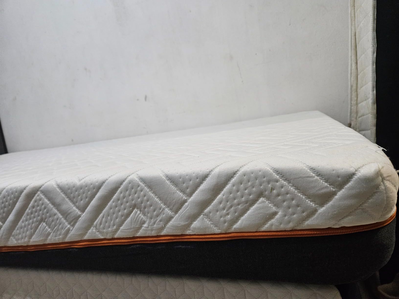 WELIKERA Single Mattress 16cm Memory Foam with Cooling Gel, Medium Firmness, Pressure Relief, Removable Washable Cover, No Fiberglass, Single Mattresses in Box