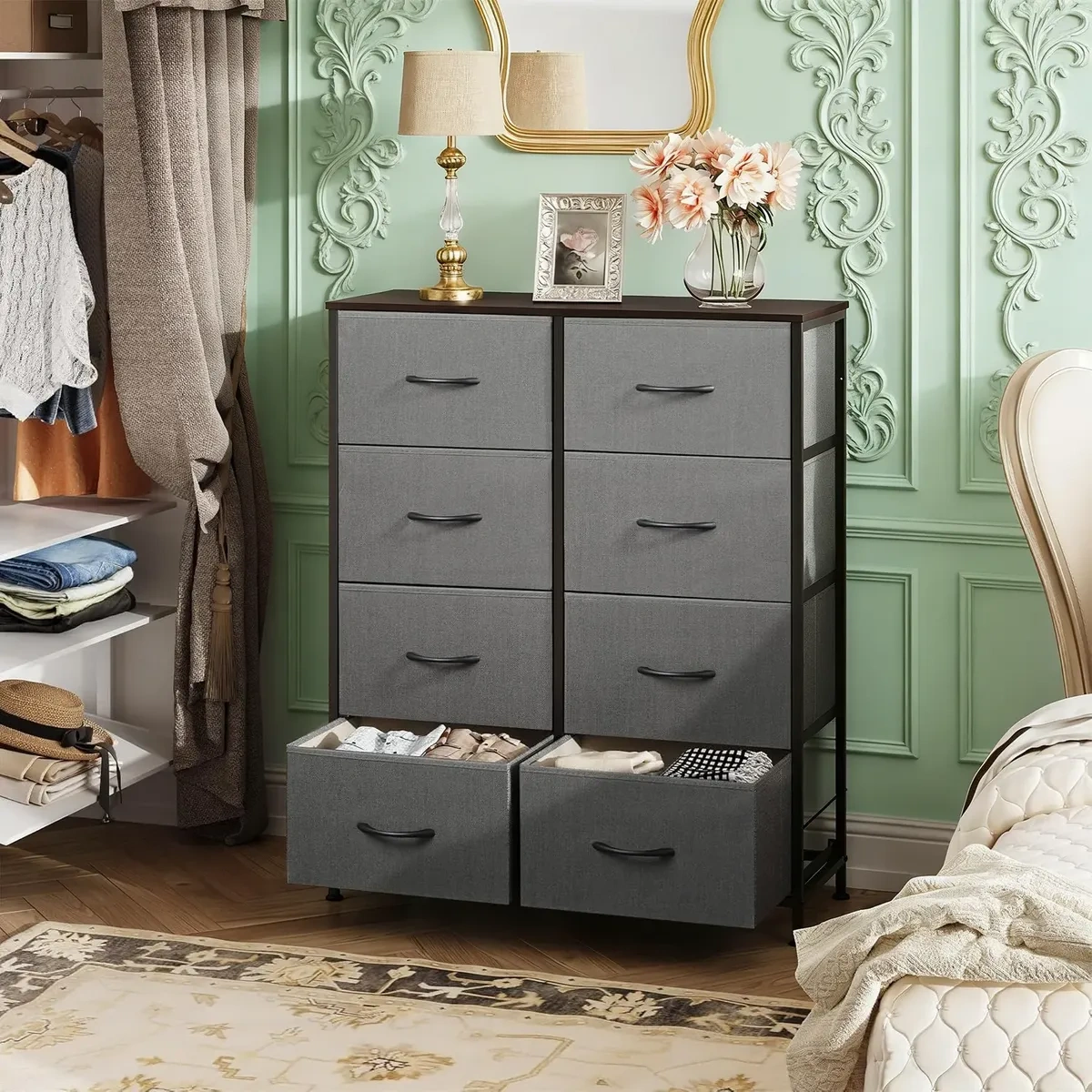 Chest of Drawers with 8 Drawers, Storage Furniture