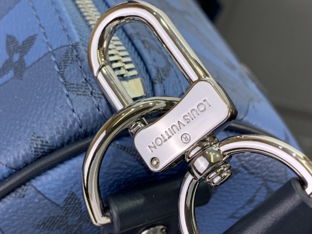 Louis Vuitton Keepall Bandoulière 35