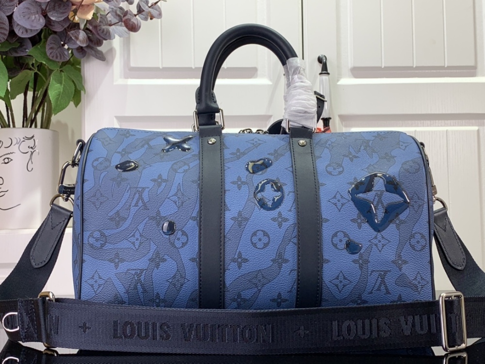 Louis Vuitton Keepall Bandoulière 35