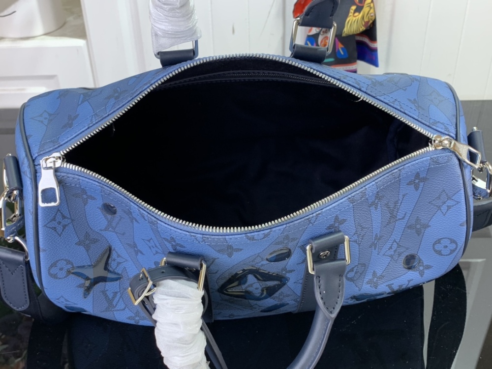 Louis Vuitton Keepall Bandoulière 35