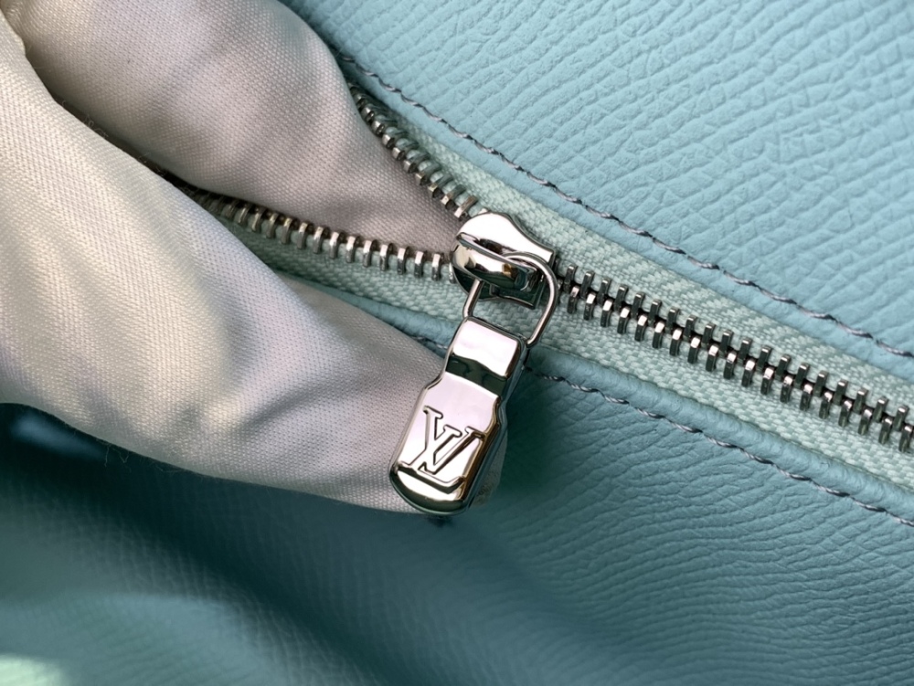 Louis Vuitton Dopp Kit Toilet Bag