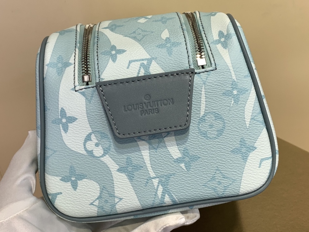 Louis Vuitton Dopp Kit Toilet Bag