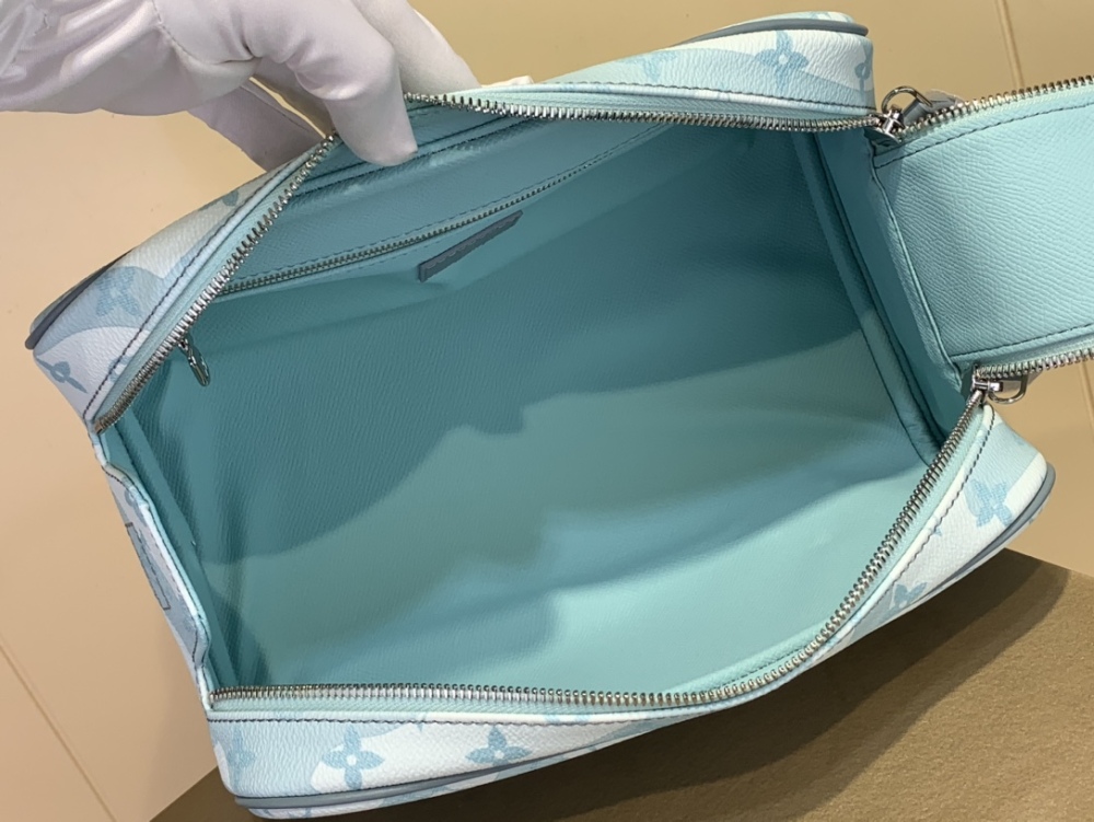 Louis Vuitton Dopp Kit Toilet Bag