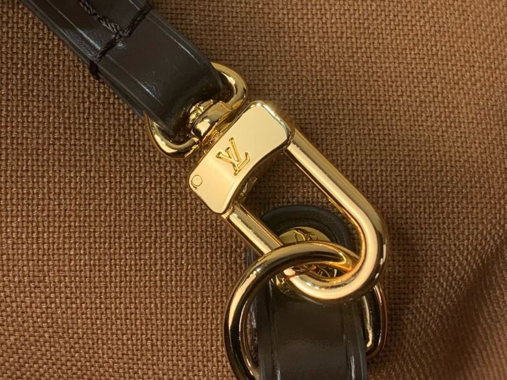 Neverfull MM Medium Tote Bag