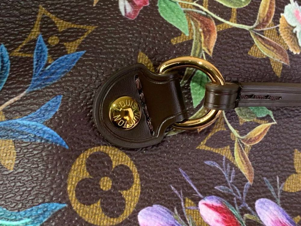 Neverfull MM Medium Tote Bag